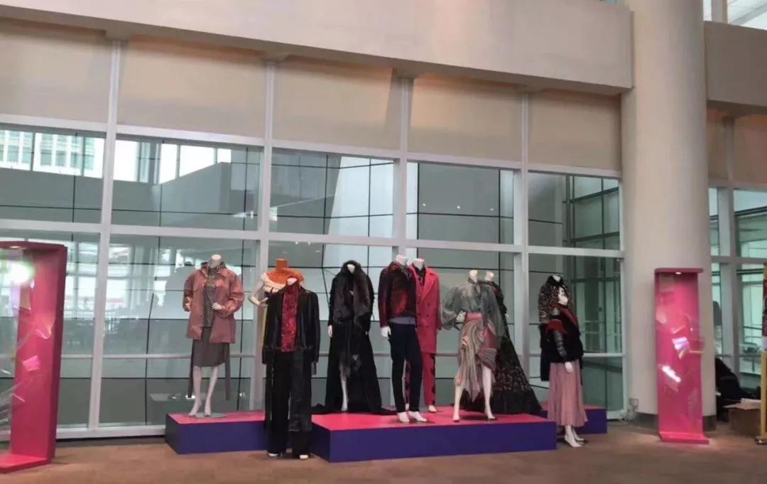 新加坡莱佛士设计学院毕业典礼