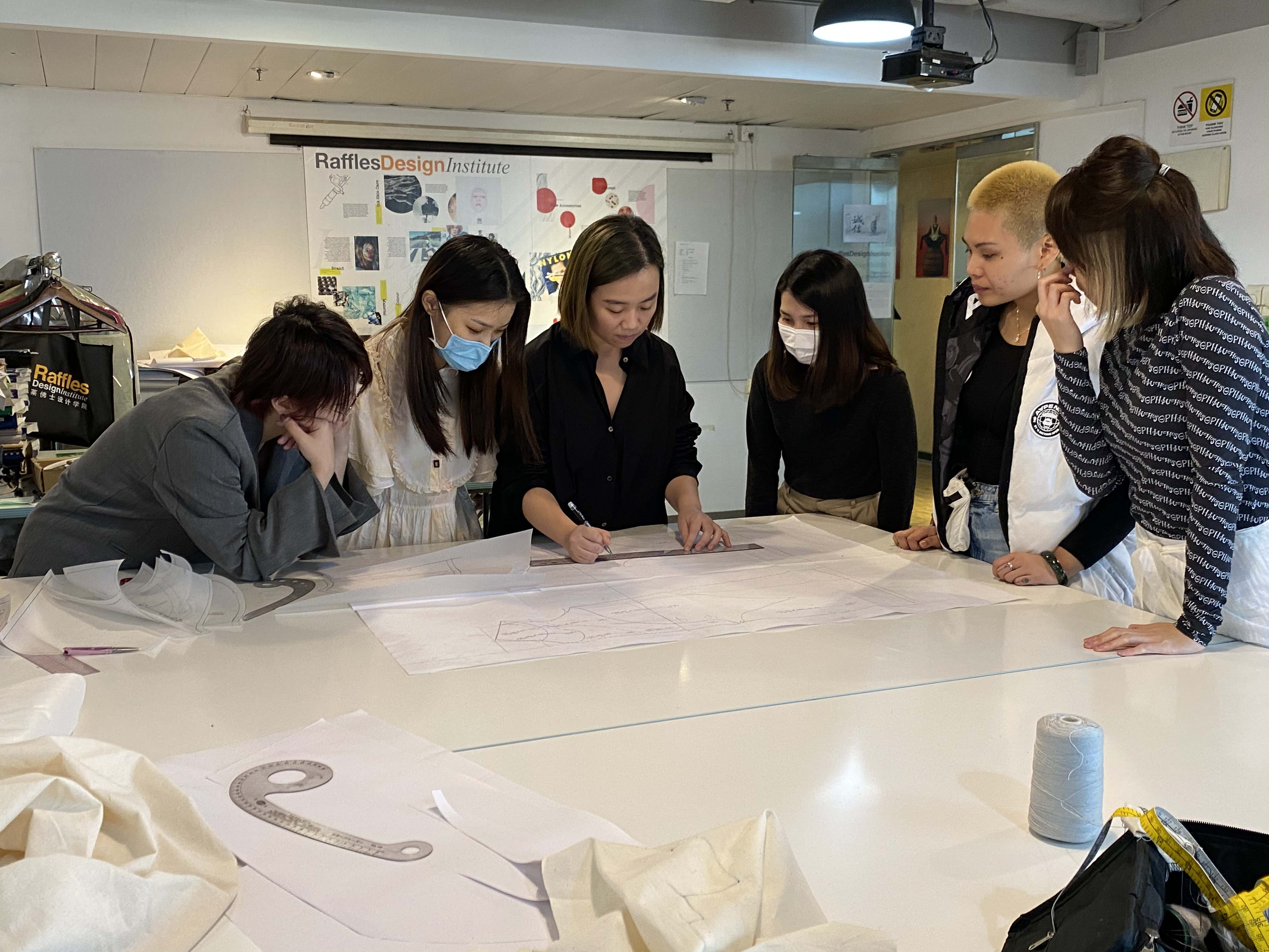 莱佛士设计学院