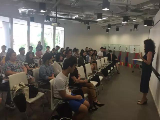 优秀的莱佛士室内设计师摘得了“Greenlam未来设计”比赛的桂冠