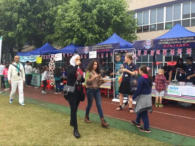 广州莱佛士设计学院参加英国文化日