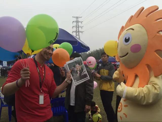 广州莱佛士设计学院参加英国文化日