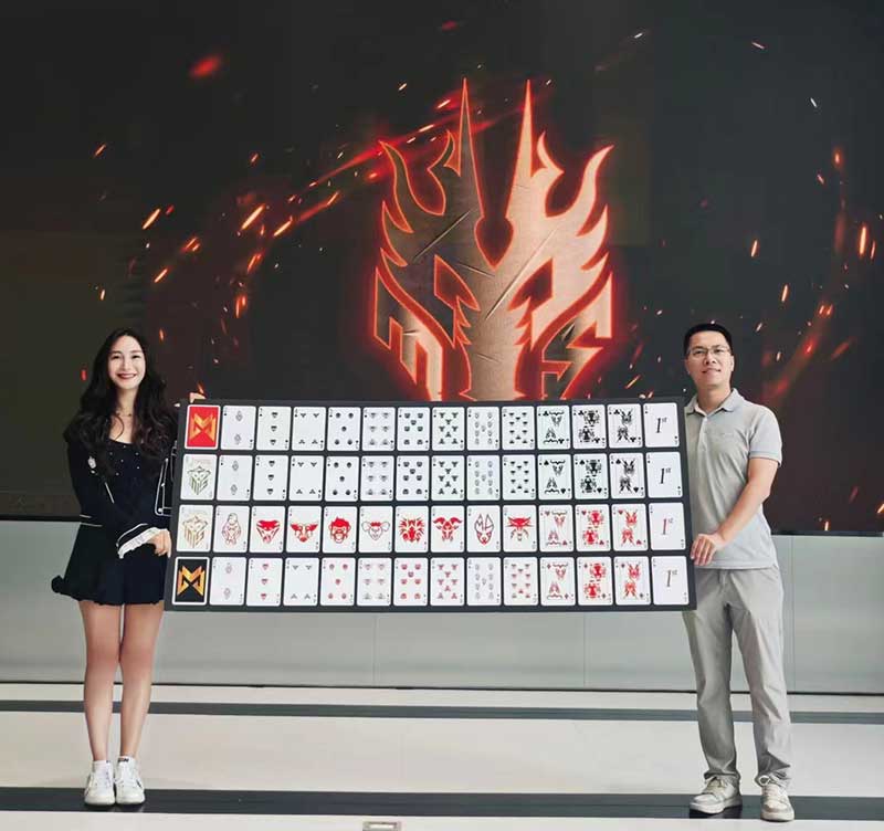 从莱佛士到猛士车友会会长，Melody的“破界”十年-莱佛士设计学院【官网】