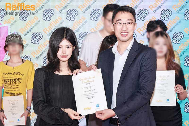 莱佛士学生故事 | 从零基础到准设计师：Kyra的服装设计成长记